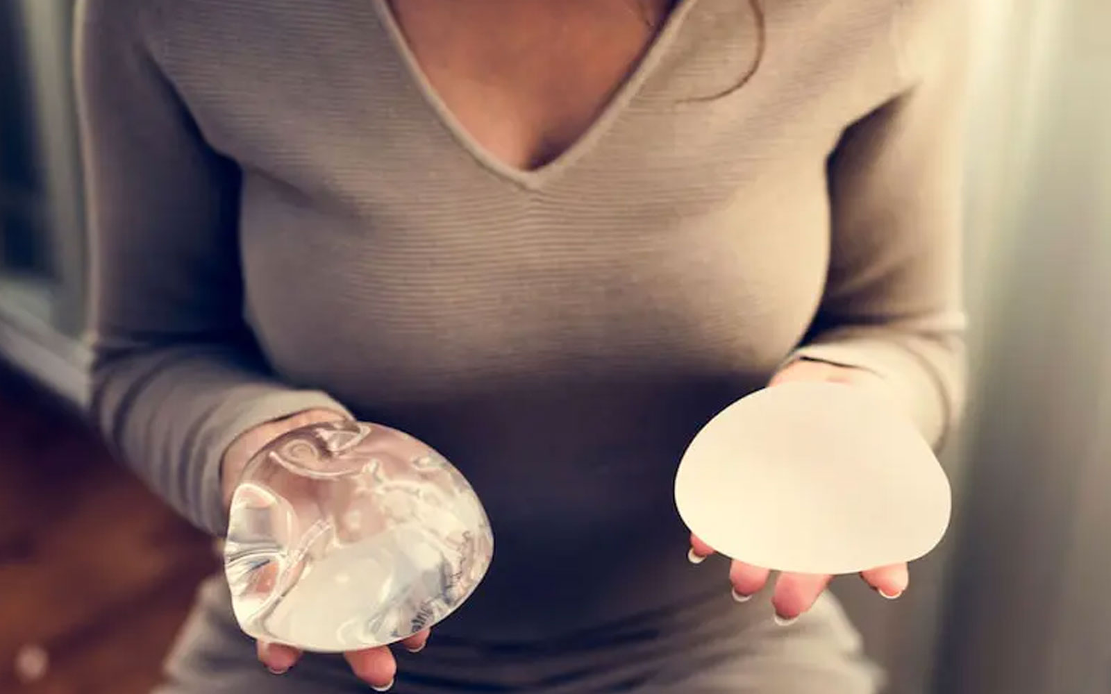 عوارض احتمالی کوتاه‌مدت پروتز سینه 